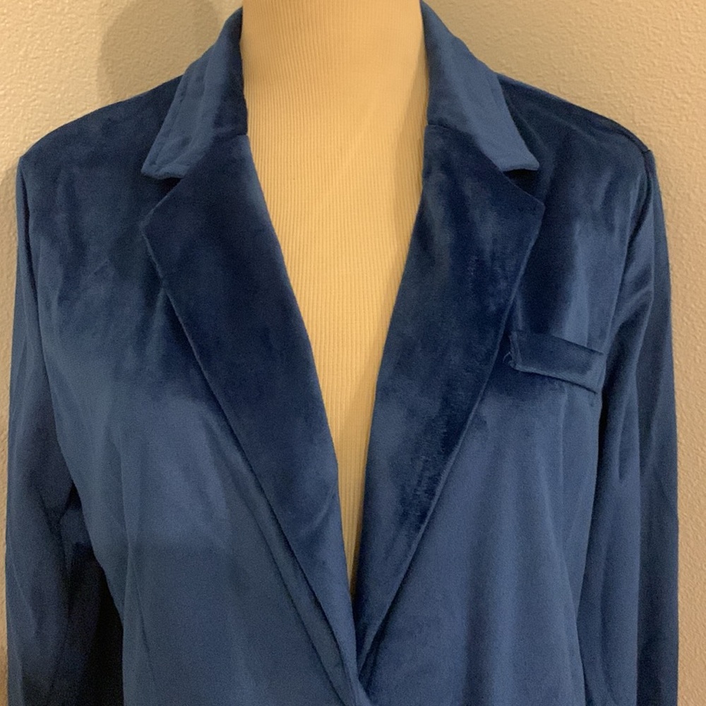 Blue Blazer Size Large
